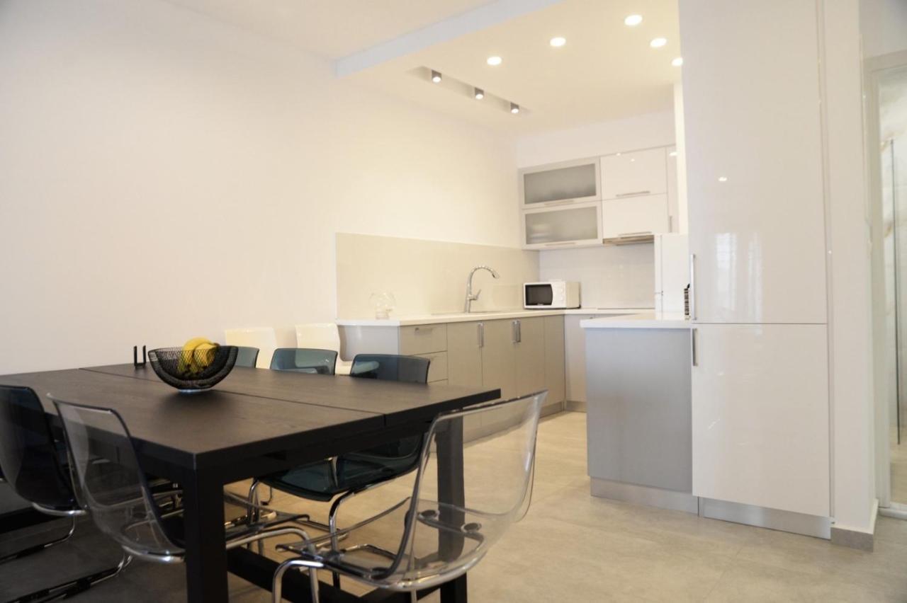 Calma Apartment Masouri Eksteriør bilde
