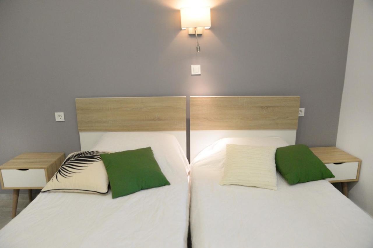 Calma Apartment Masouri Eksteriør bilde